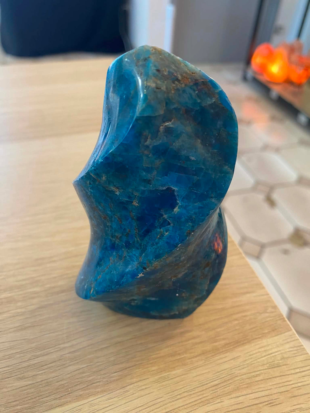 Flamme en apatite - 450 g