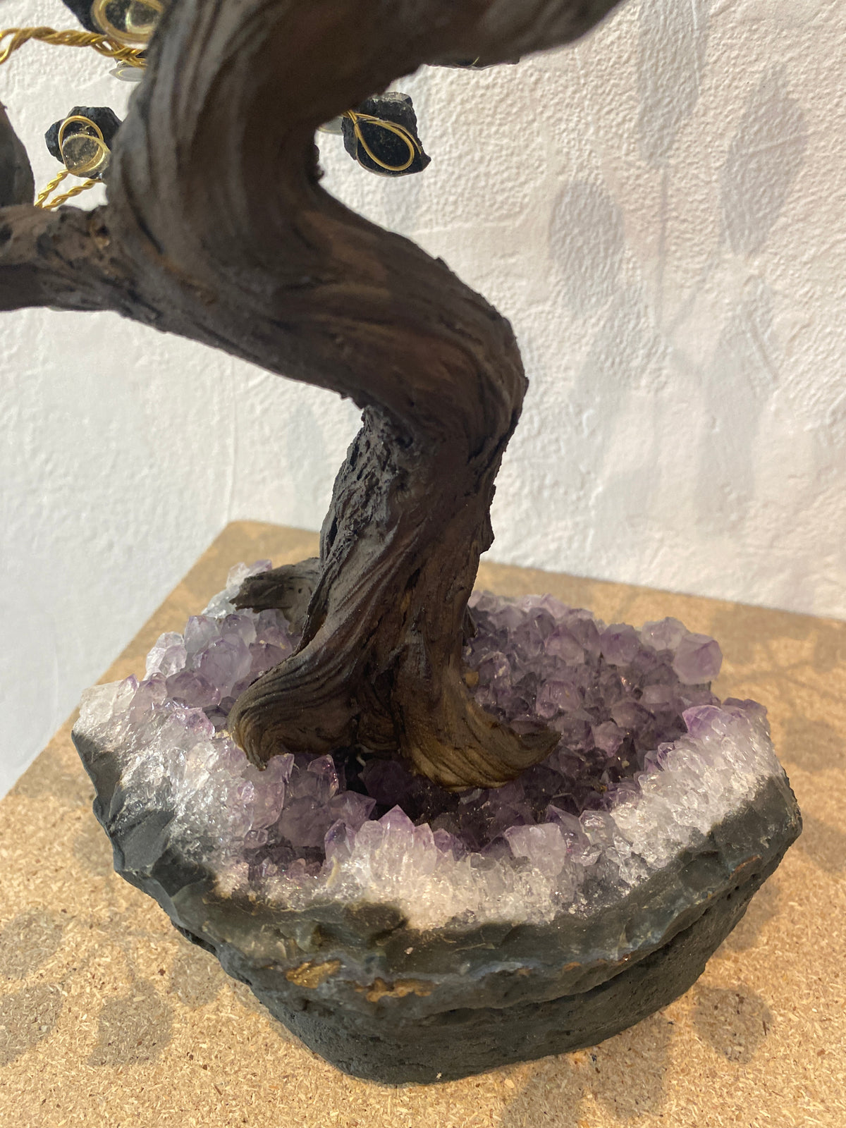 Arbre en tourmaline et améthyste