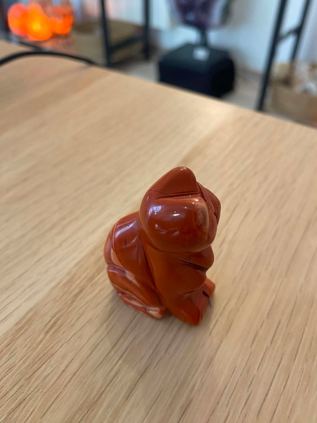 Chat en jaspe rouge