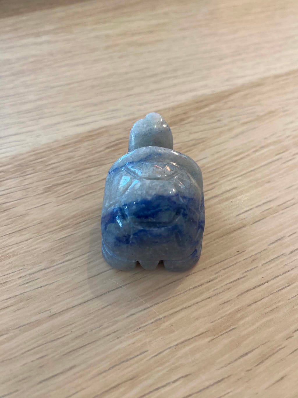 Petite tortue en sodalite