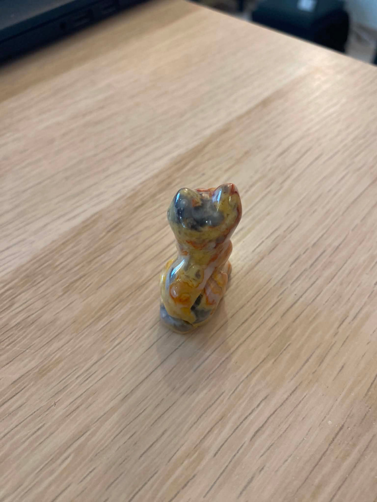 Petit chat en agate