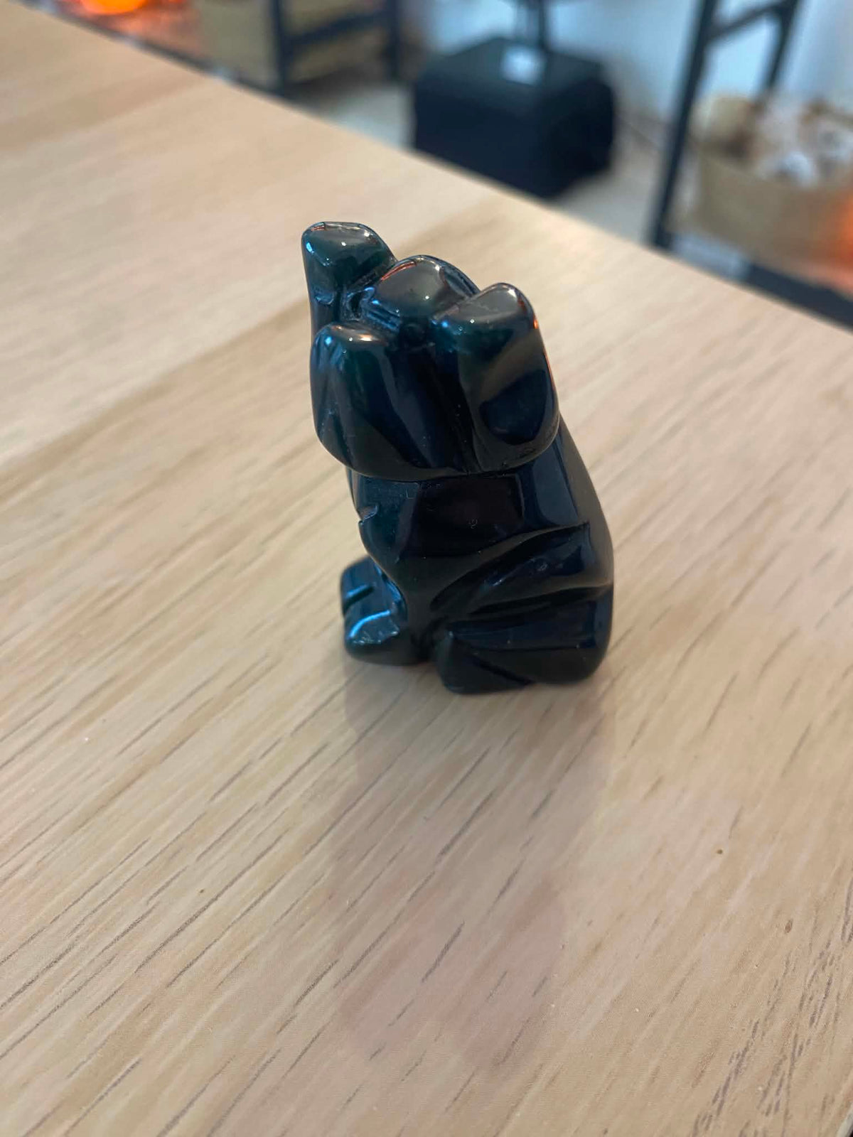 Chien en agate