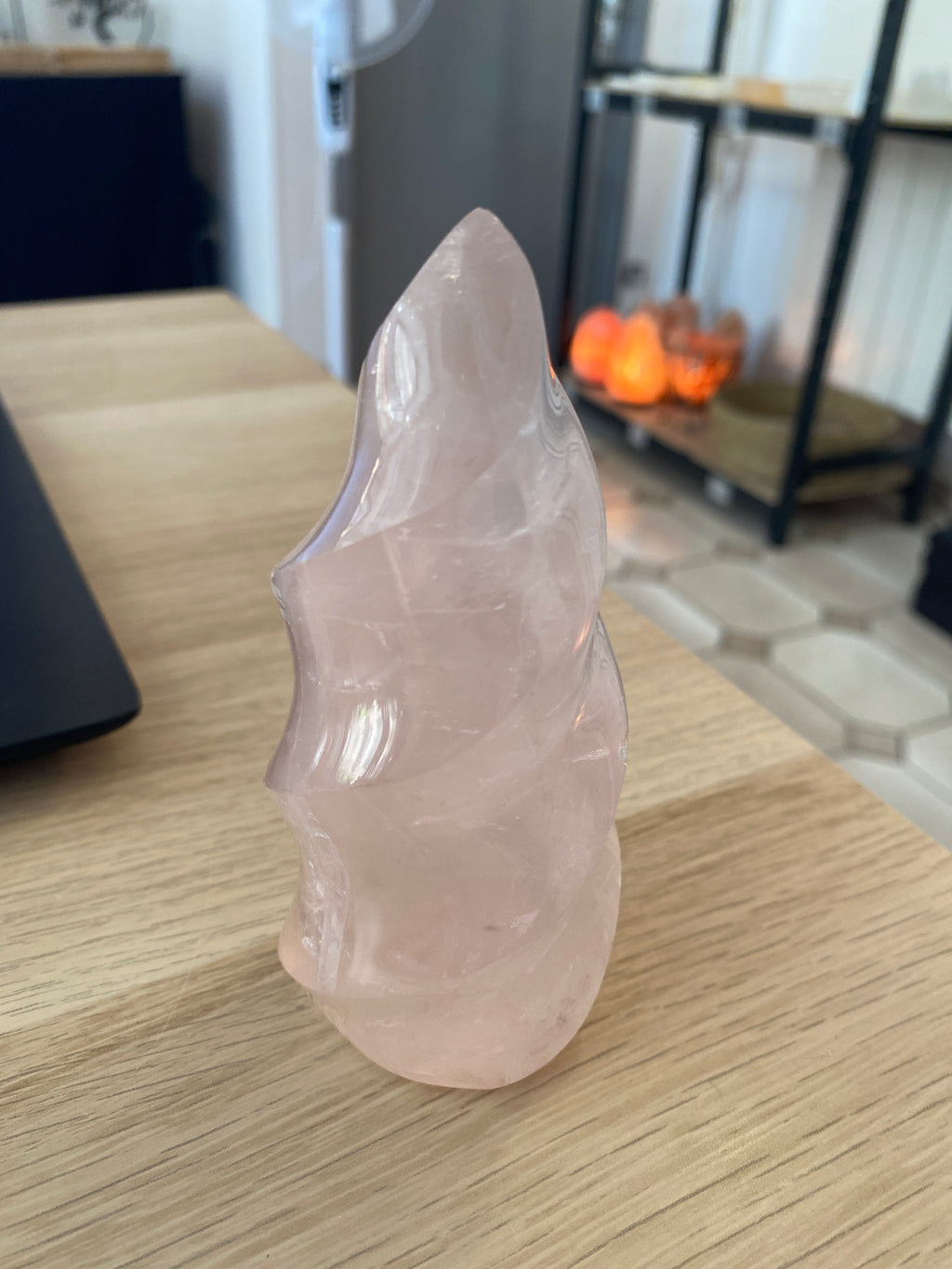 Flamme en quartz rose - 370 g
