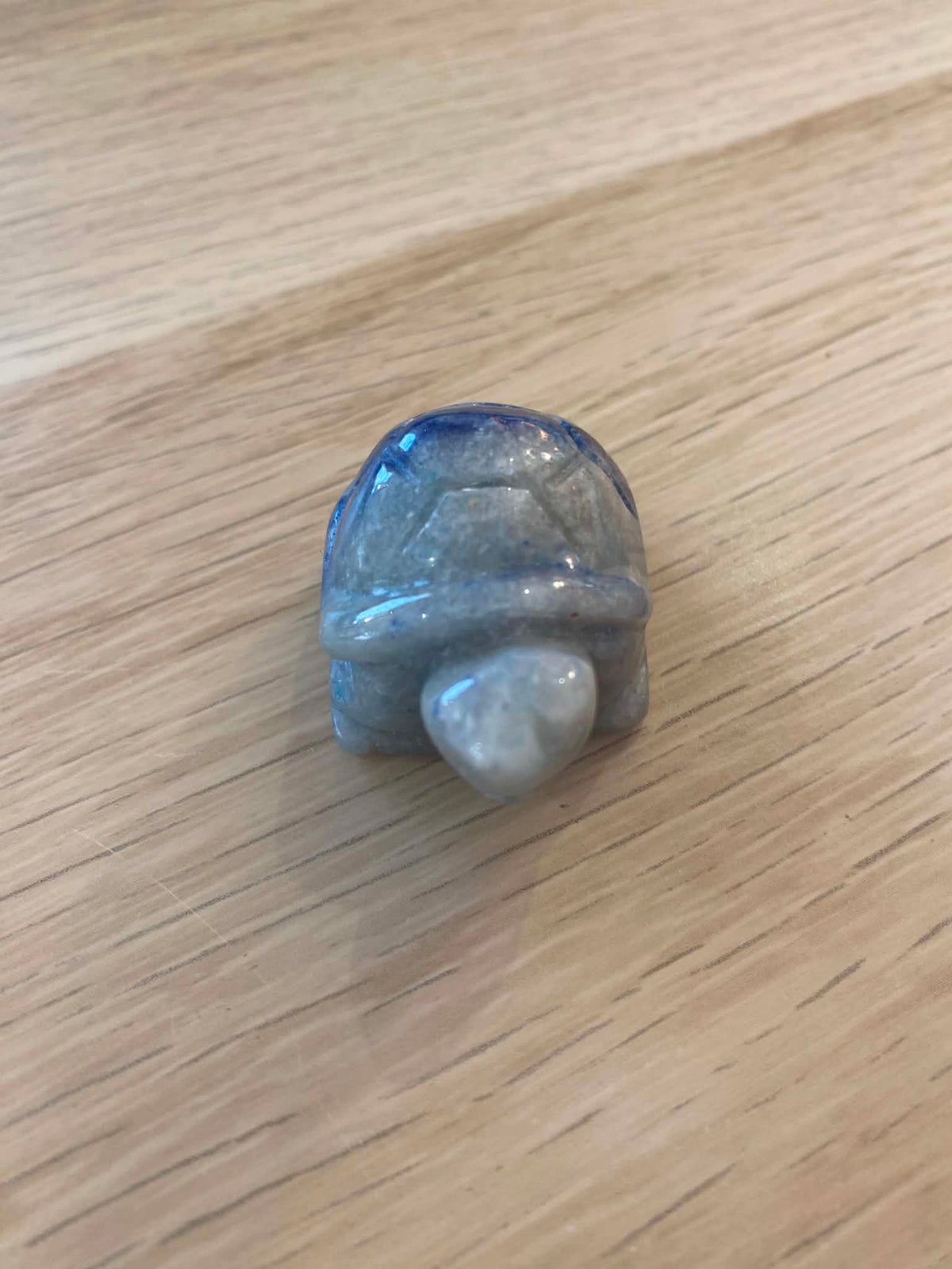 Petite tortue en sodalite
