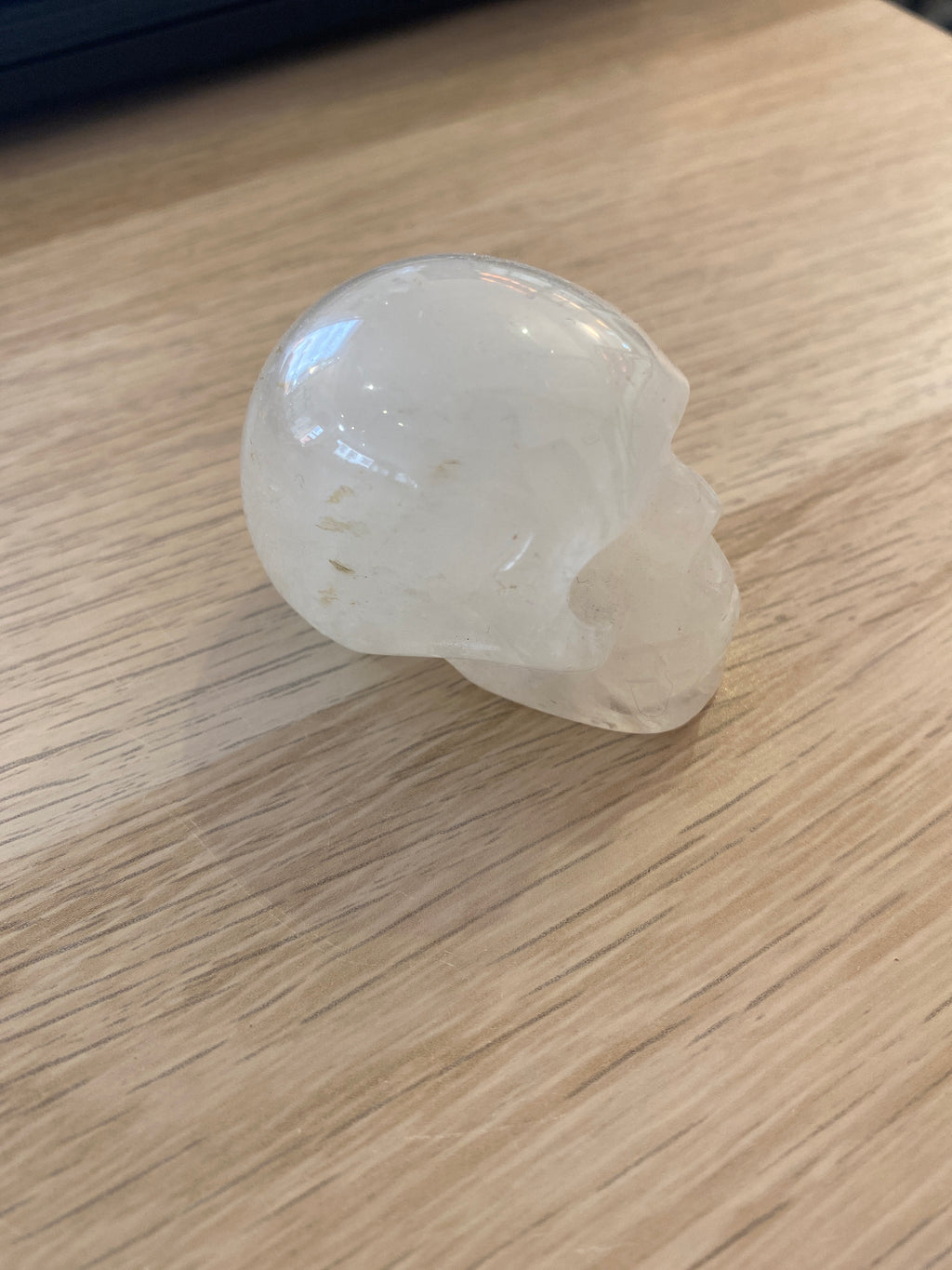 Tête de mort en quartz blanc