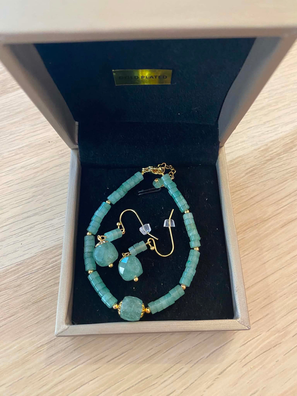 Parure de bijoux en plaqué or & aventurine