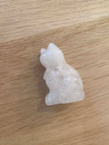 Chat en quartz blanc