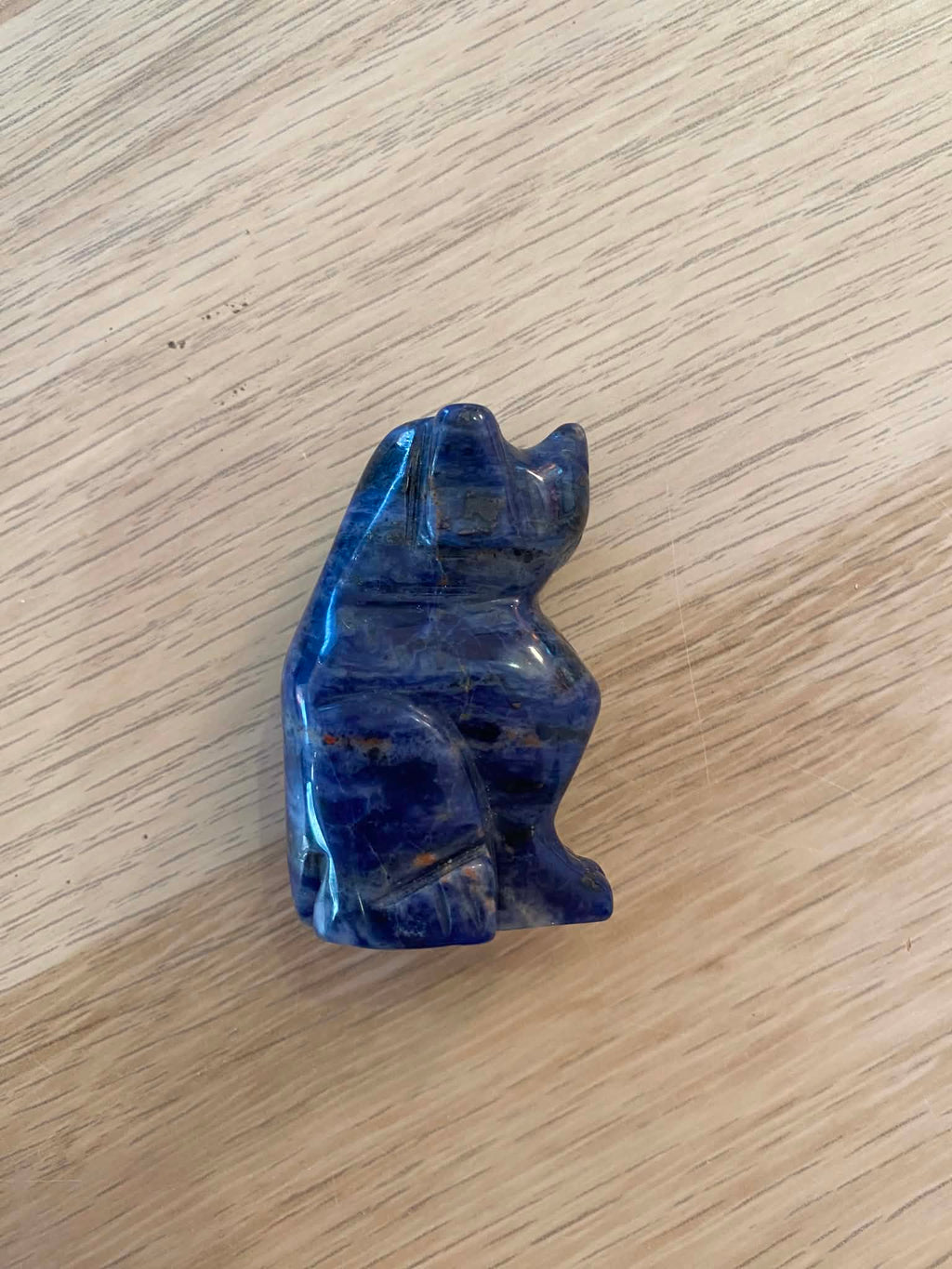 Chien en sodalite