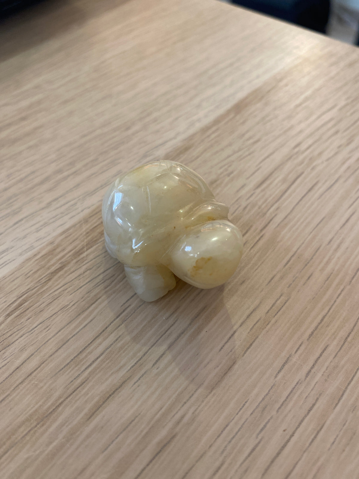 Petite tortue en calcite
