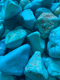 Pierre en howlite bleue