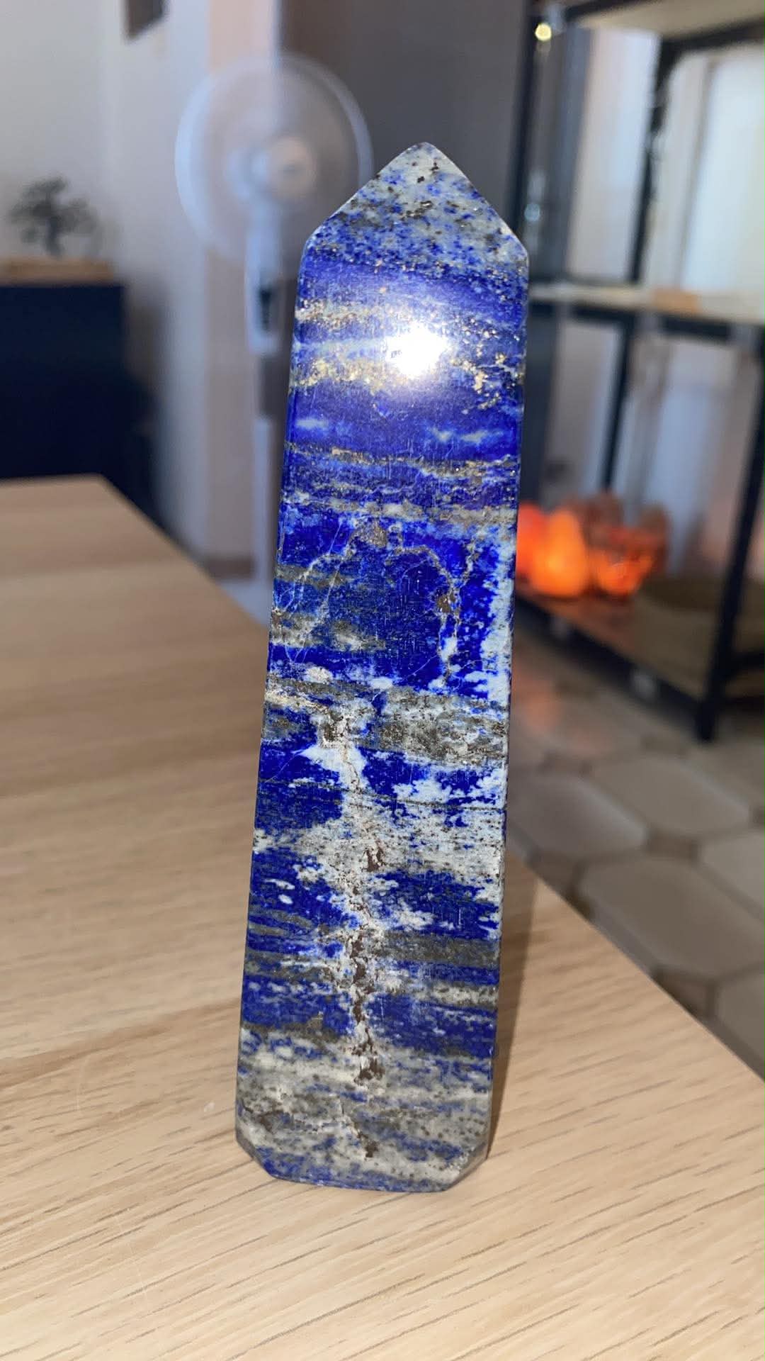 Obélisque en lapis-lazuli - 440 g