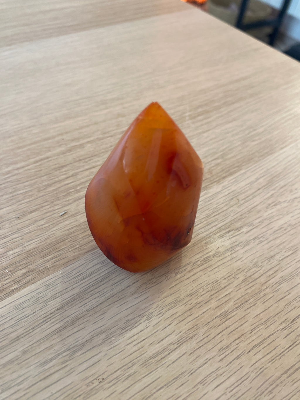 Flamme en cornaline - 114 g
