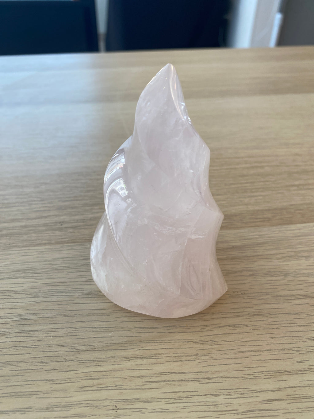 Flamme en quartz rose - 370 g