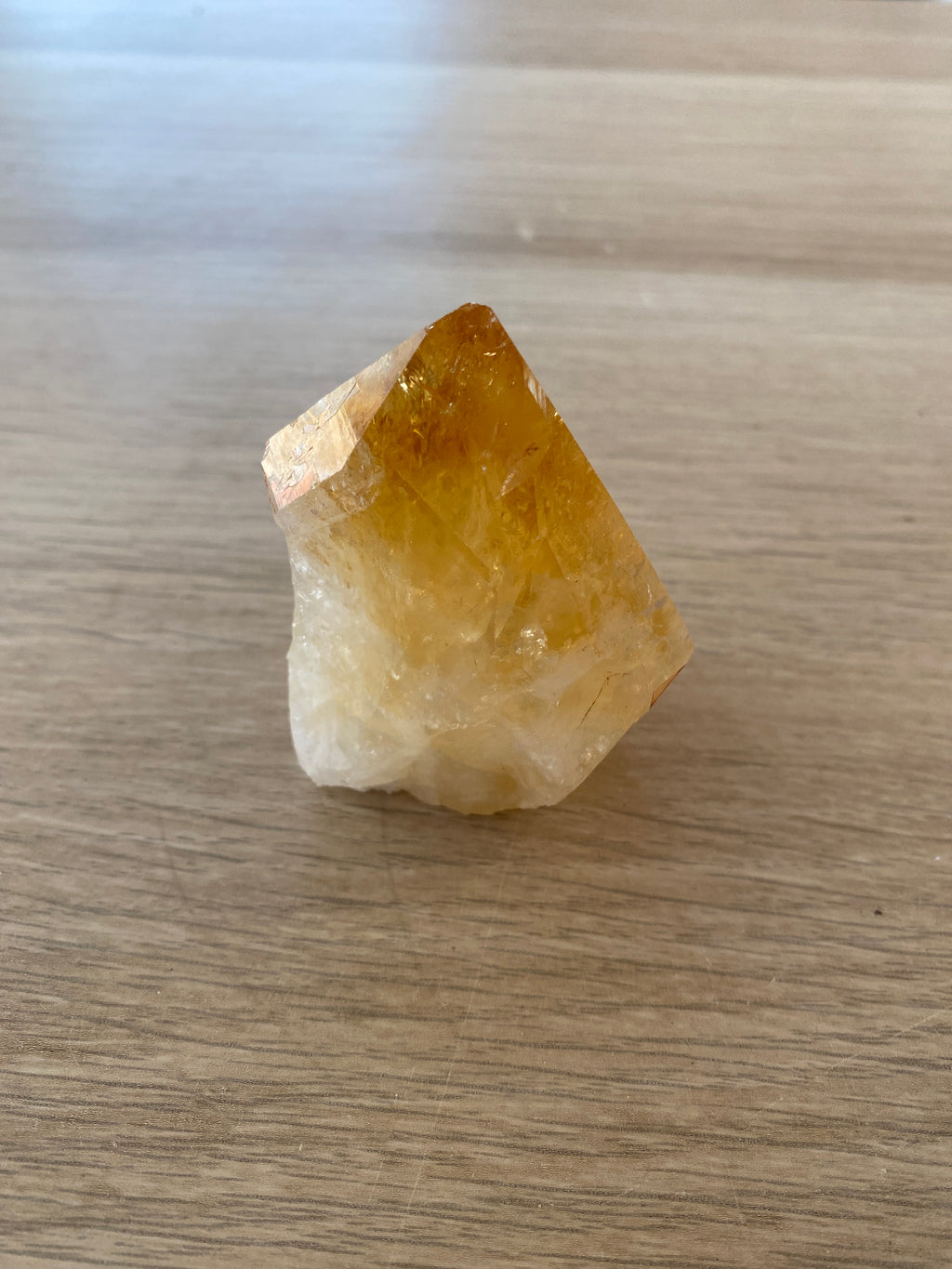 Citrine en pointe