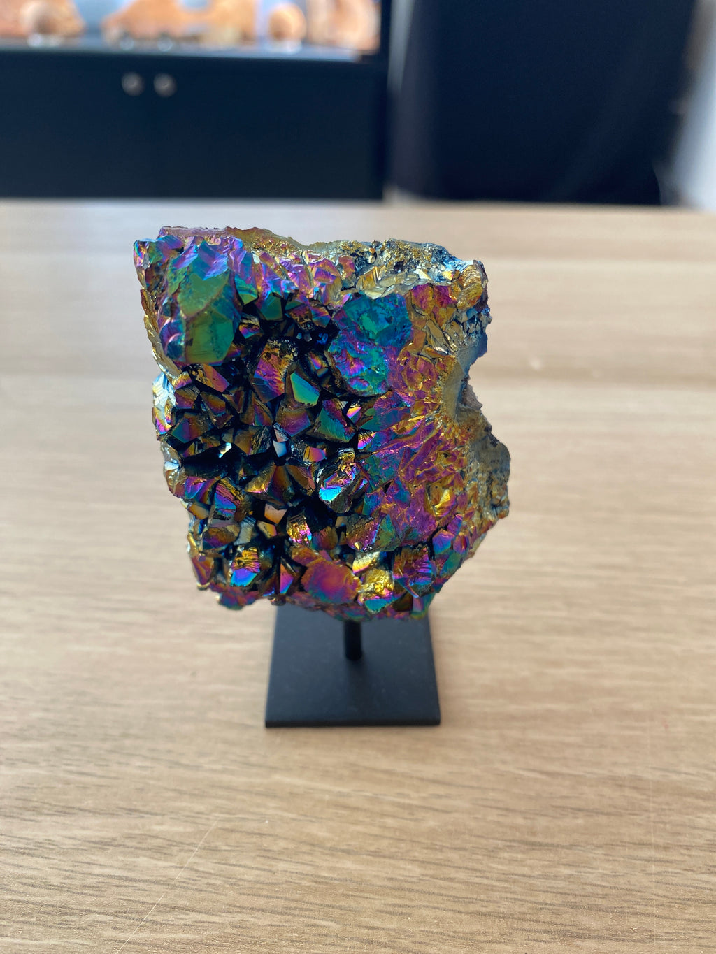 Quartz titane sur socle