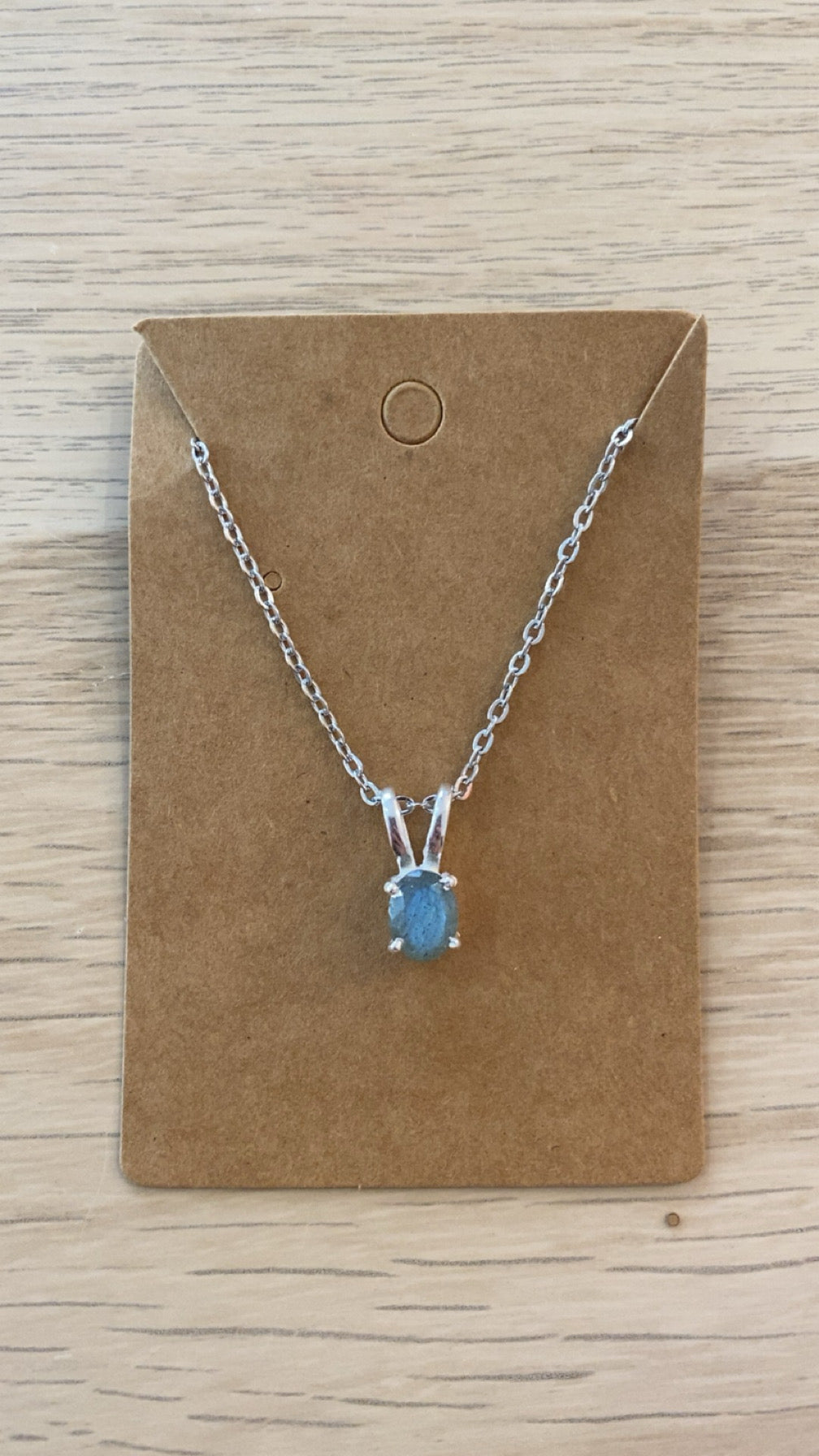 Collier pendentif en labradorite