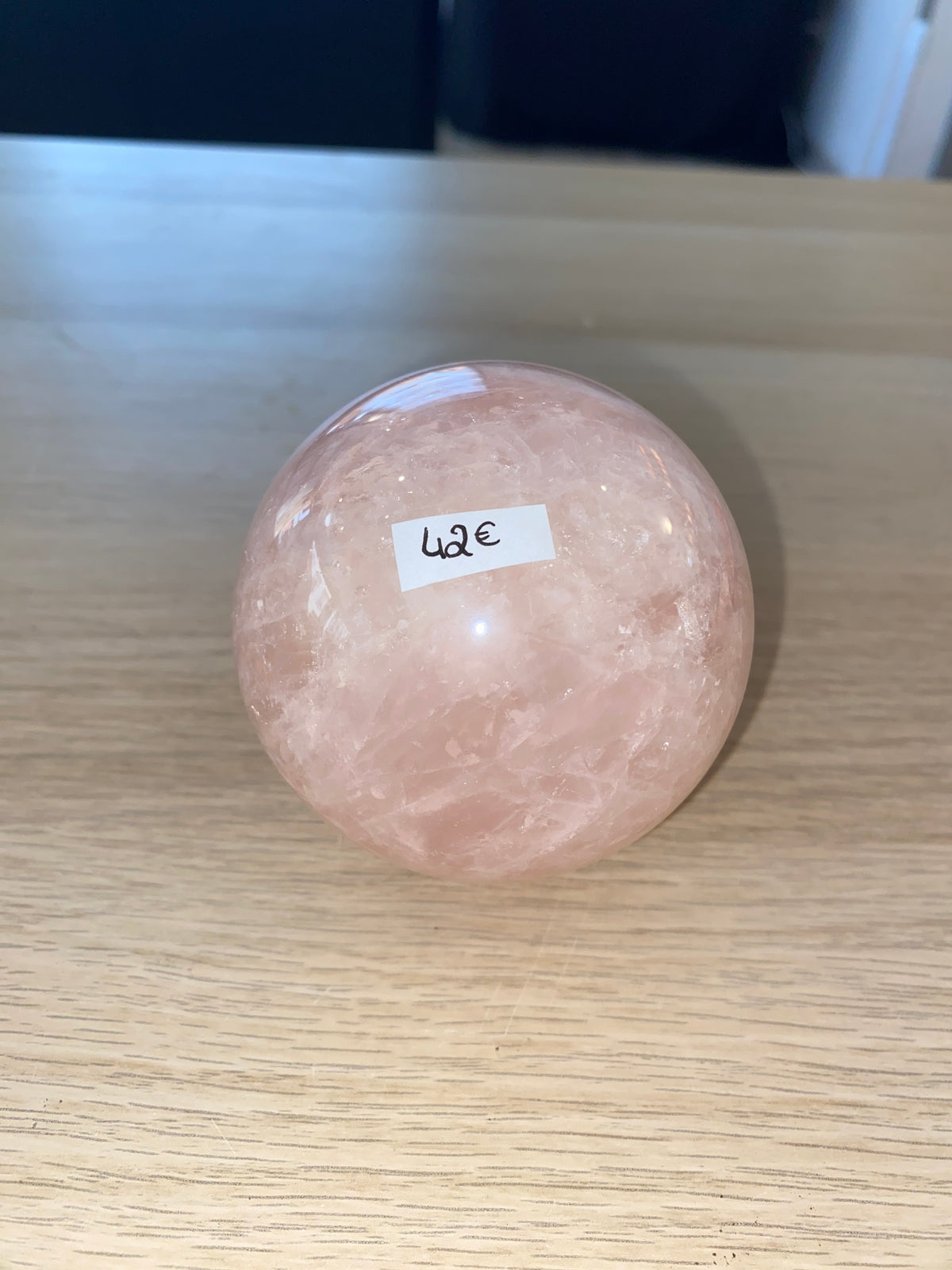 Sphère en quartz rose - 630g