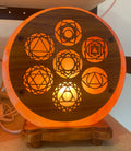 Lampe de sel de l'Himalaya - Motif 7 chakras