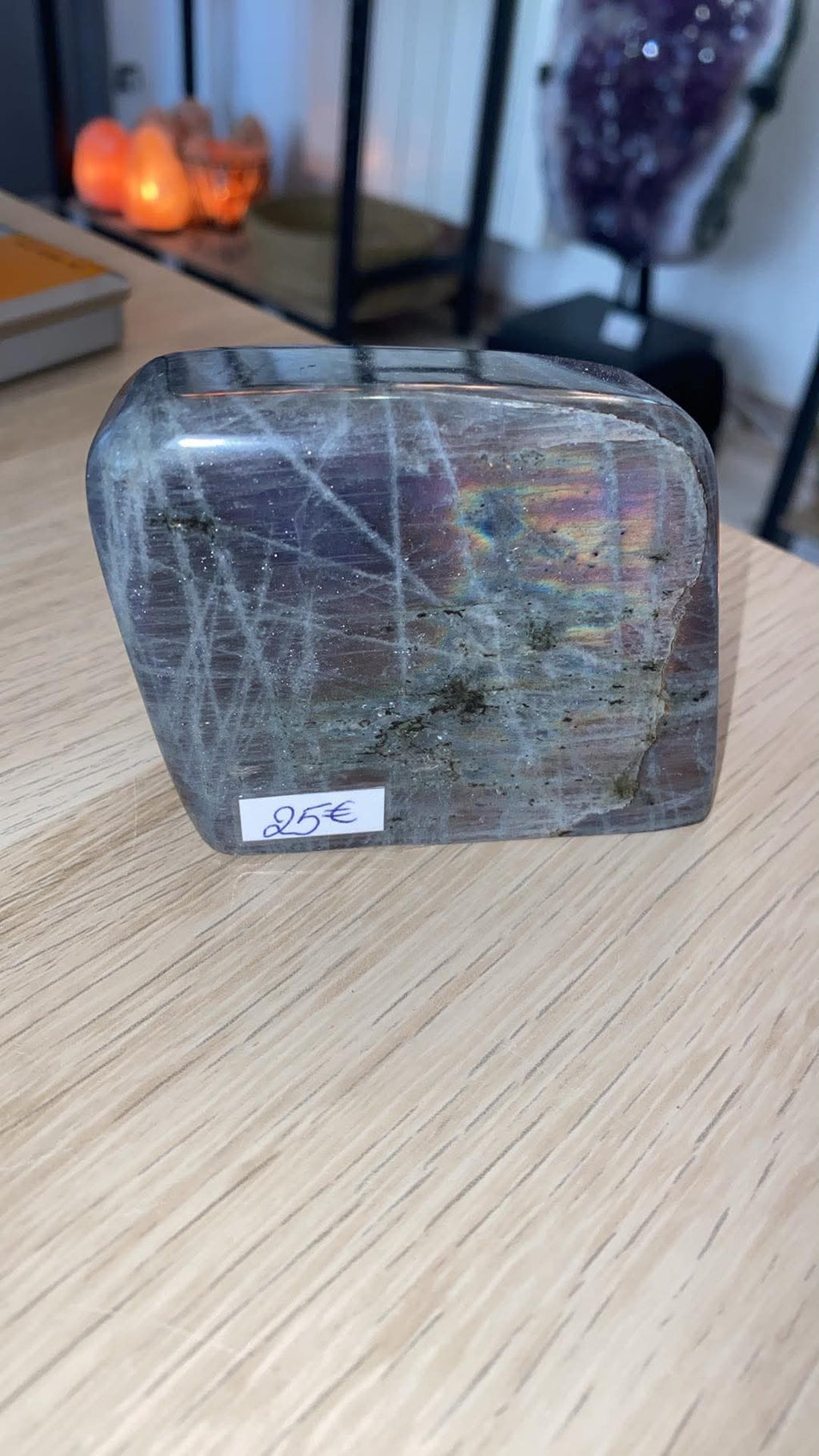 Labradorite - 400 g
