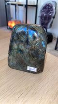 Labradorite - 535 g