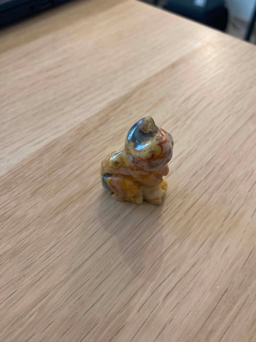 Petit chat en agate
