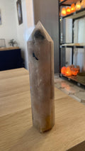 Obélisque en quartz rose - 480 g
