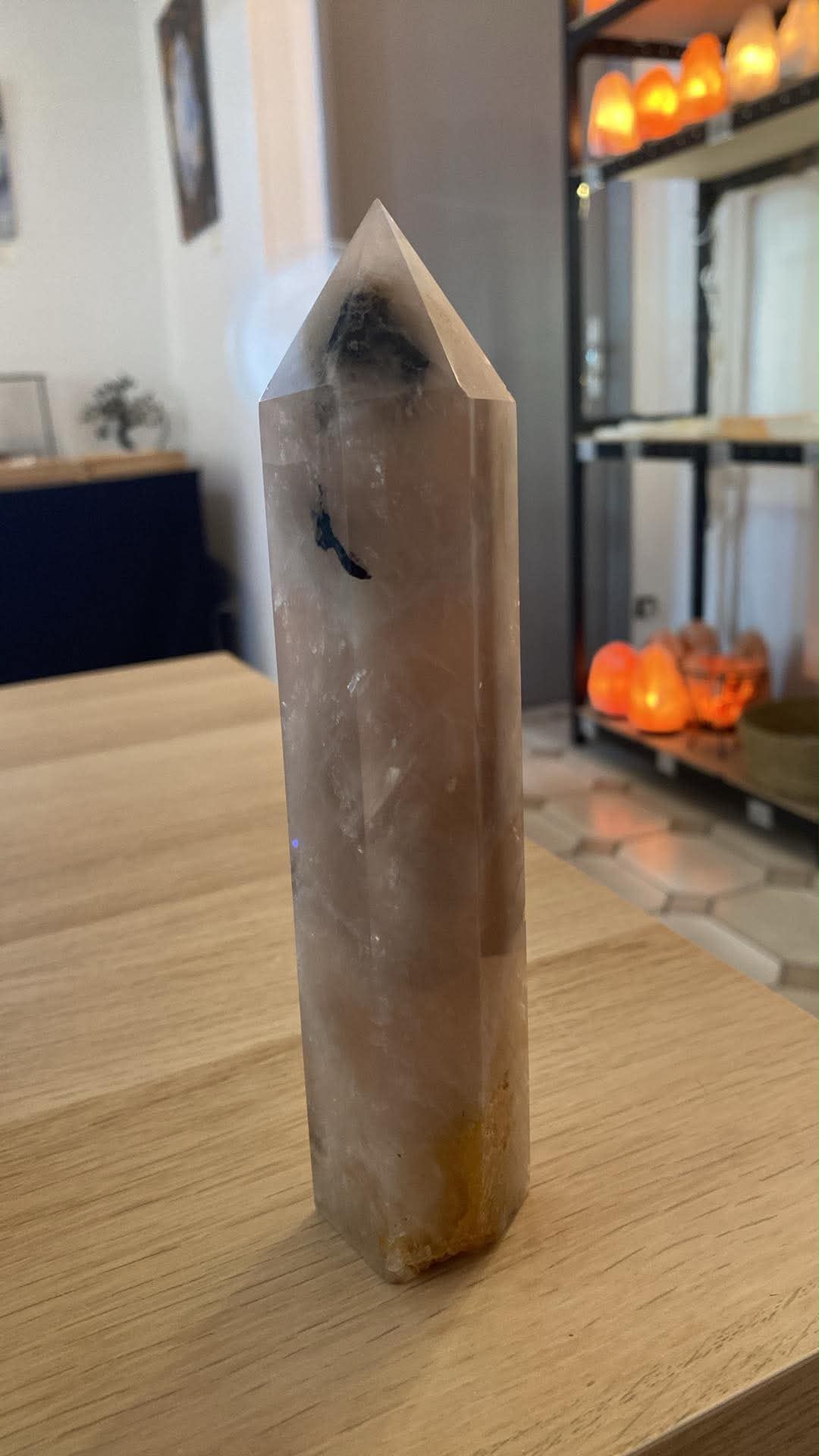 Obélisque en quartz rose - 480 g