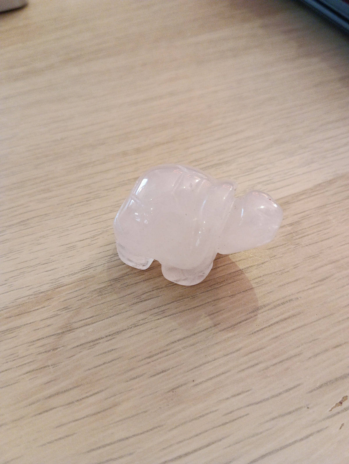 Petite tortue en quartz rose