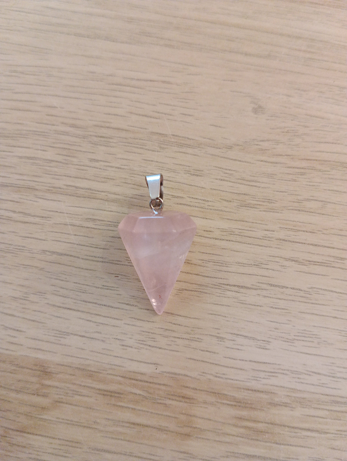 Pendentif pointe en quartz rose