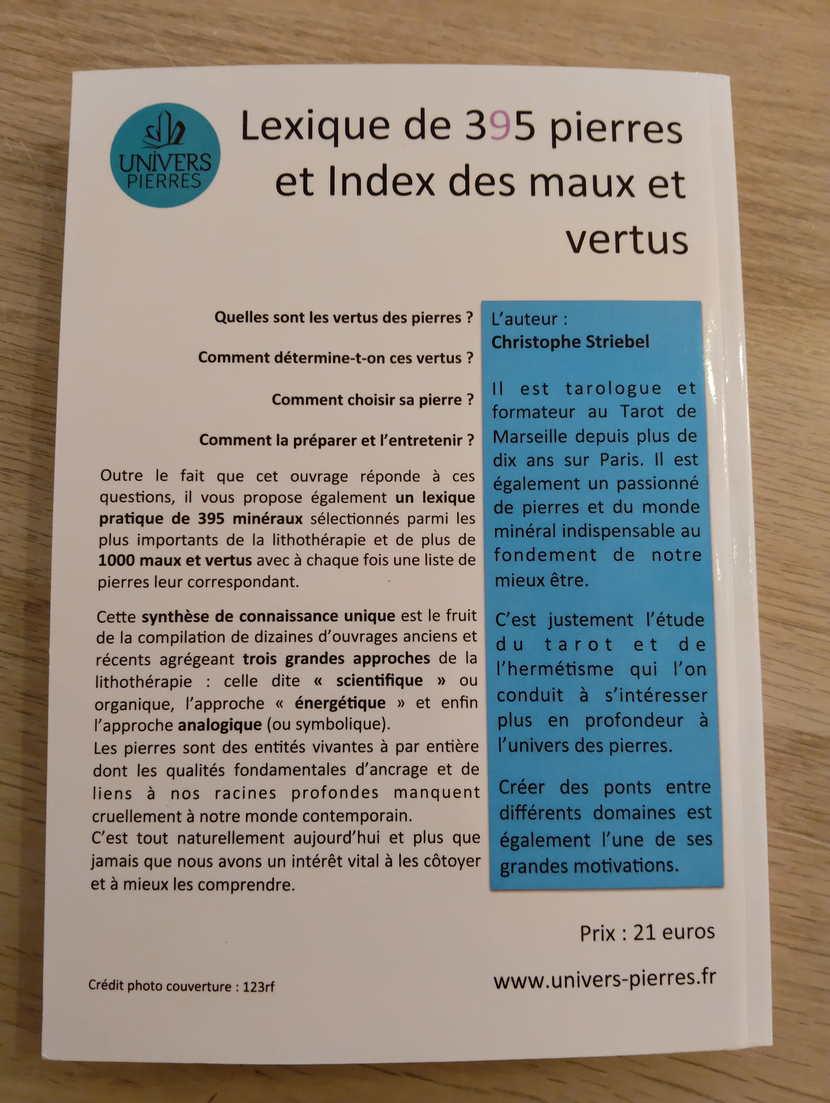 Lexique de 395 pierres et index des maux et vertus – Christophe Striebel